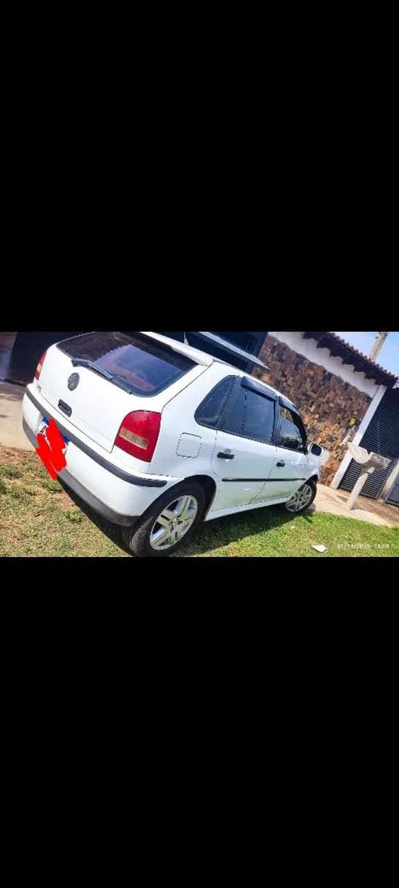 Volkswagen Gol GERAÇÃO III 2.0 MI 8V GASOLINA MEC. 4P 2001
