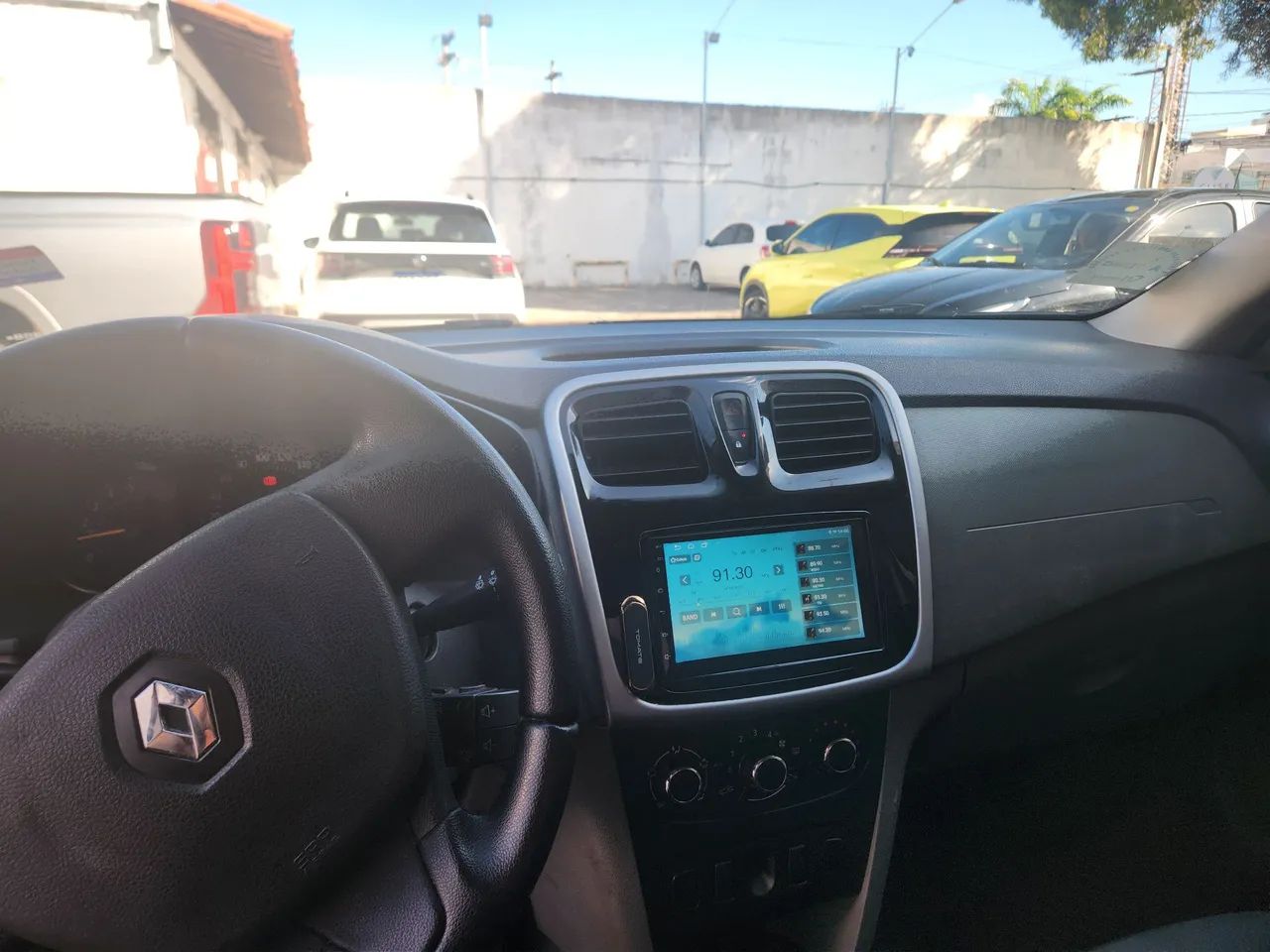 Renault Logan Expression Flex 1.0 12V 4P 2018 - Foto 3