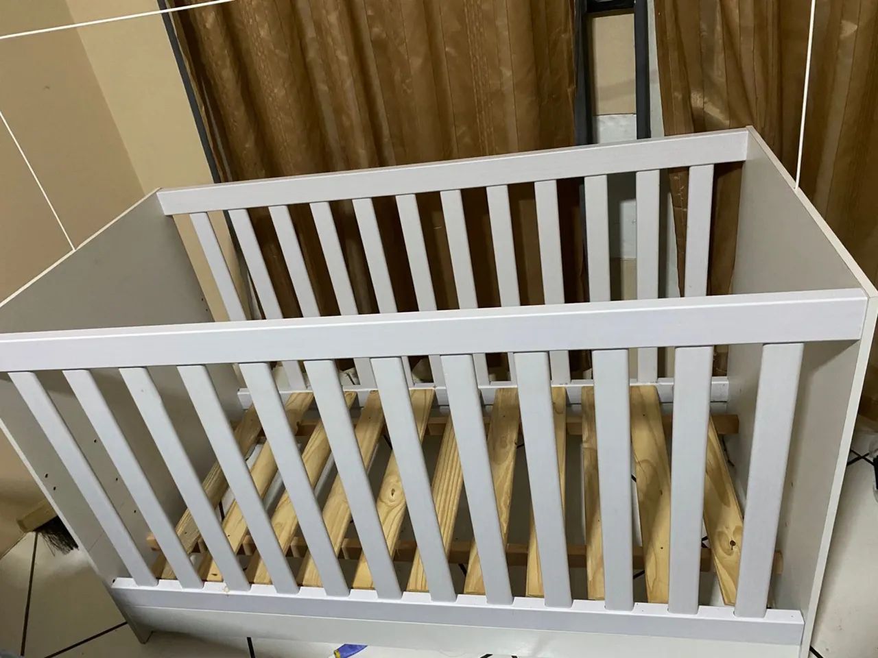 Vendo este berço com 3 meses de uso