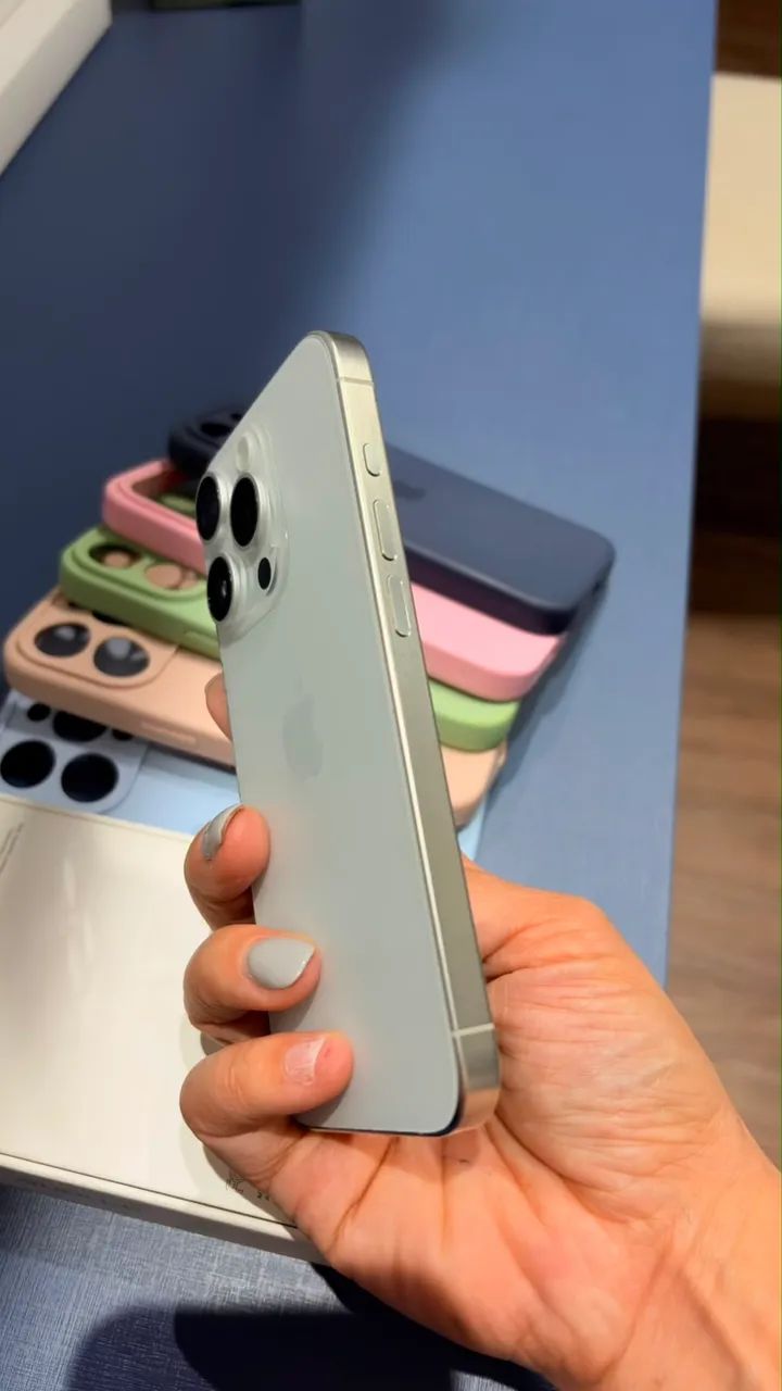 iPhone 15Pro 128gb - SUPER CONSERVADO - Foto 3