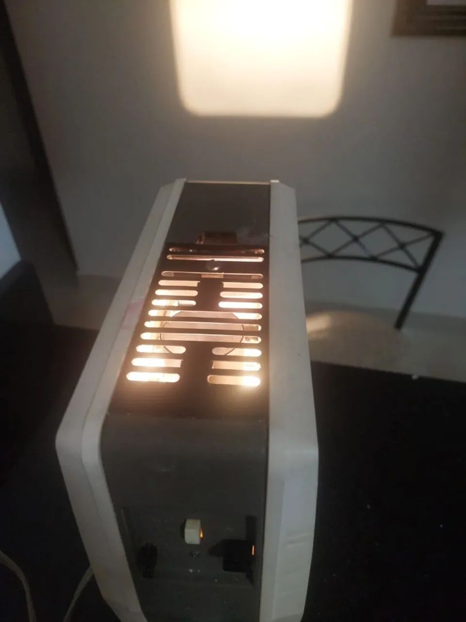 Projetor antigo raro - Foto 4
