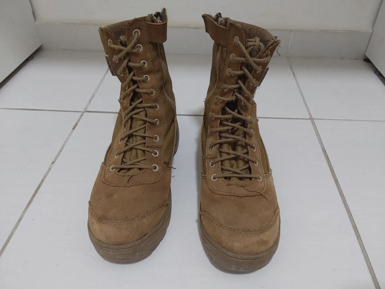  Bota coturno militar acero couro nobuck selva coyote padrão EB, tamanho 39 