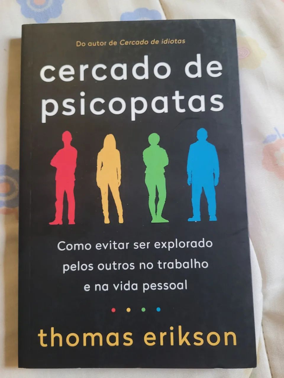 Cercado de psicopatas