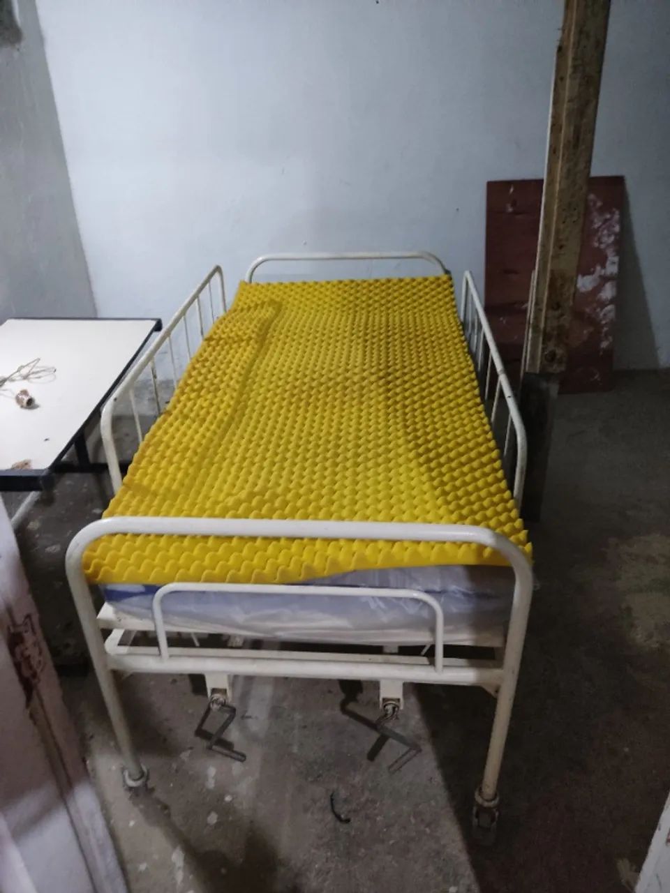 Cama hospitalar  - Foto 2