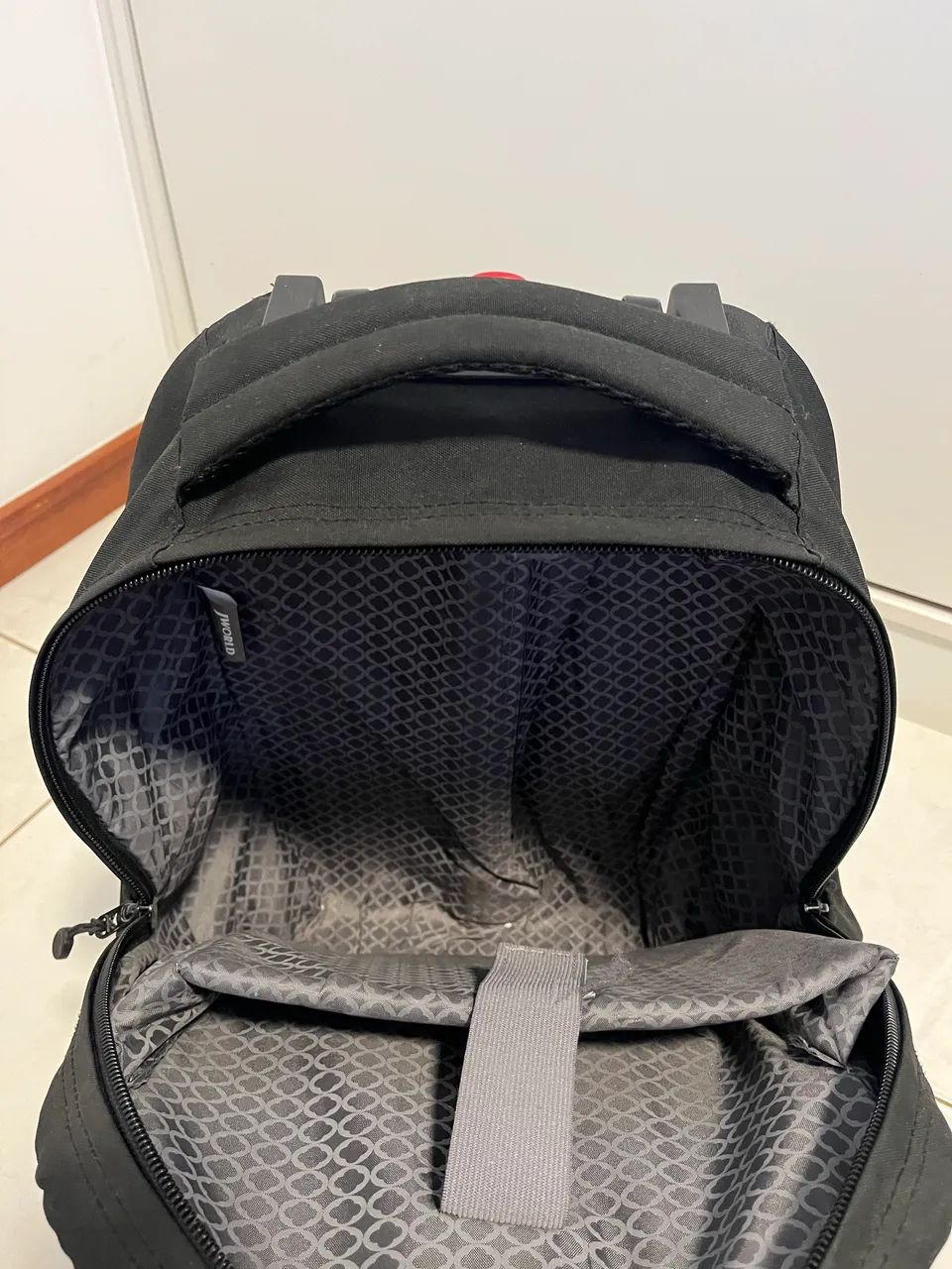 Mochila com rodinha j world  - Foto 3