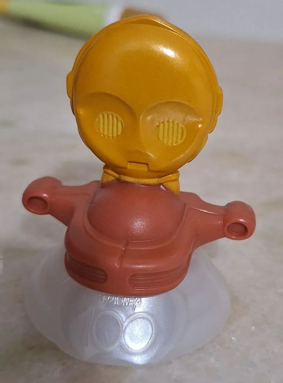 C-3PO Disney 100 McDonald's  - Foto 2