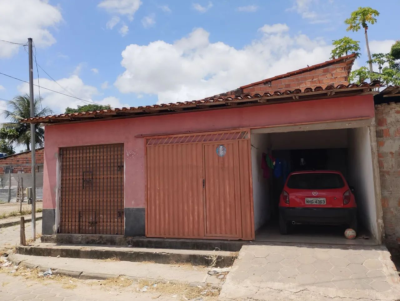 Casa com ponto comercial - Foto 2