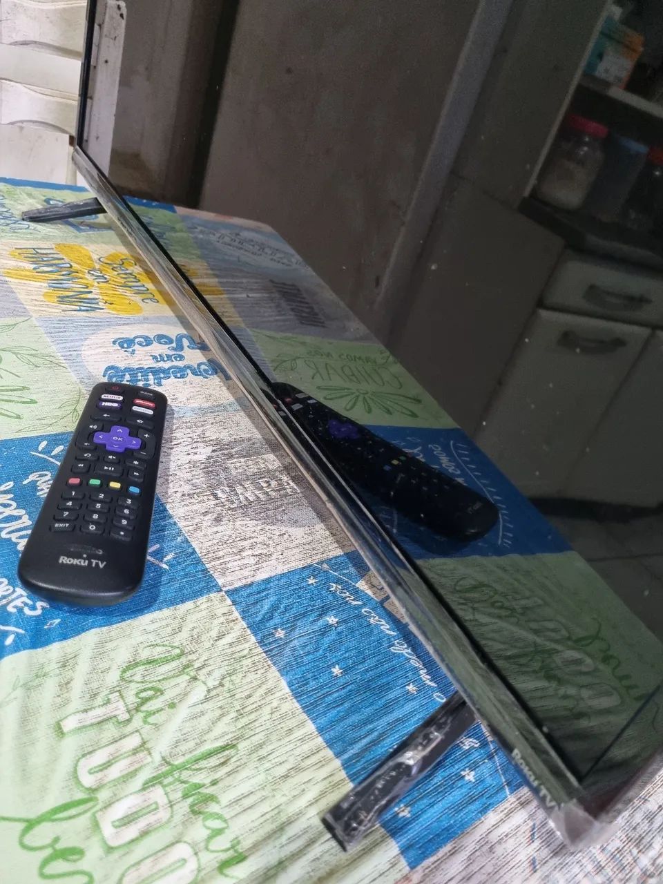 Tv Led 32 Aoc roku smart  - Foto 4
