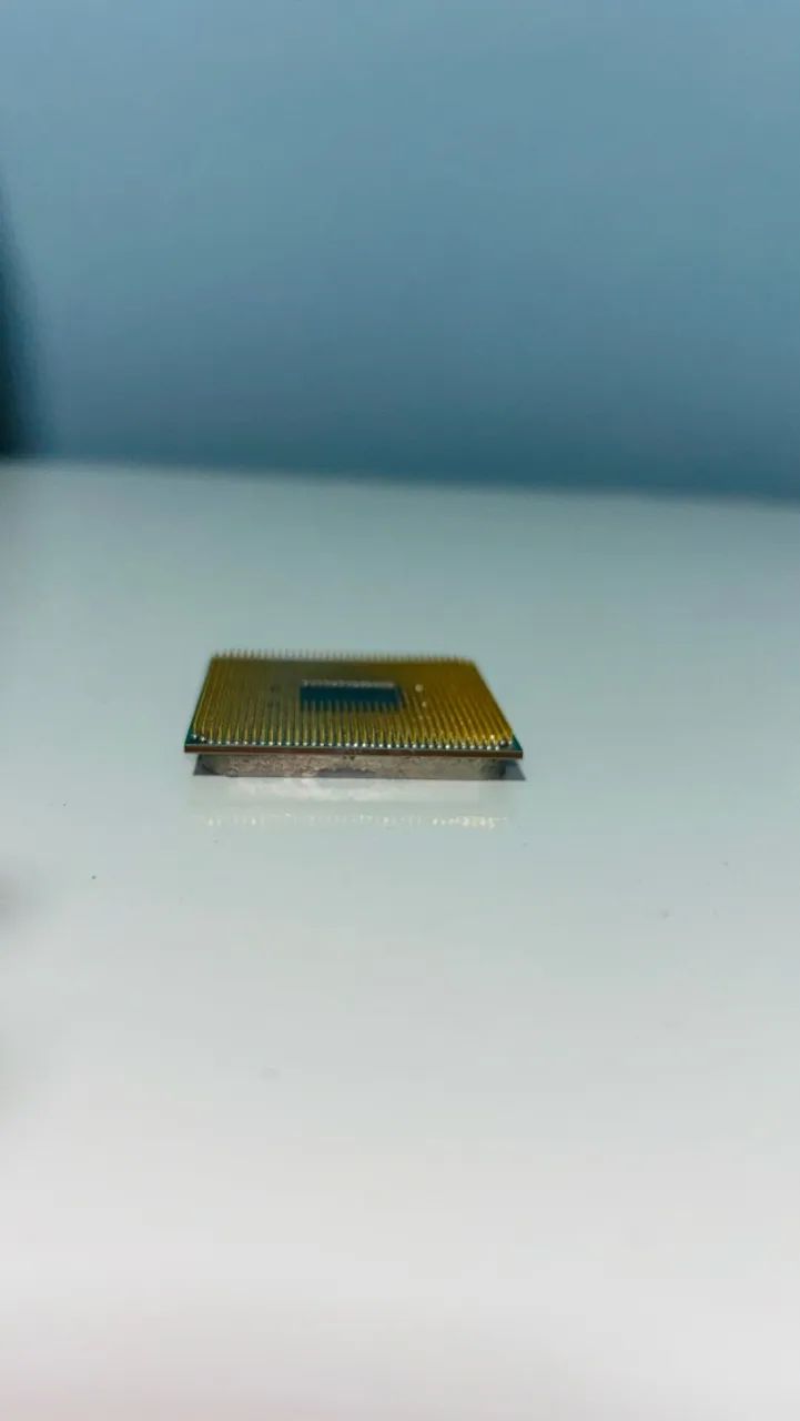 Vendo processador Ryzen 5 2400g - Foto 2