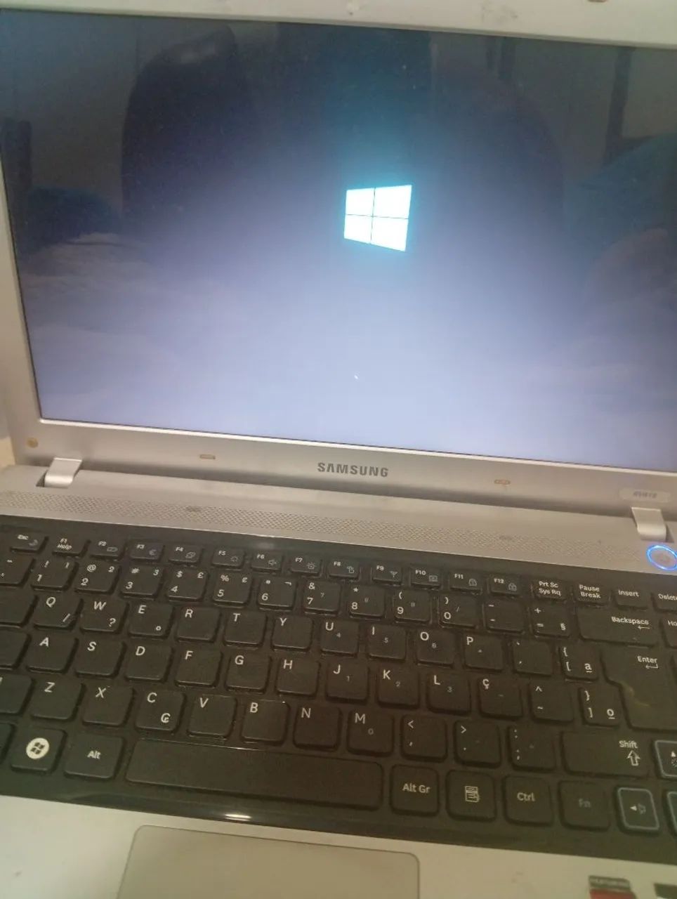 Vendo notebook Samsung 
