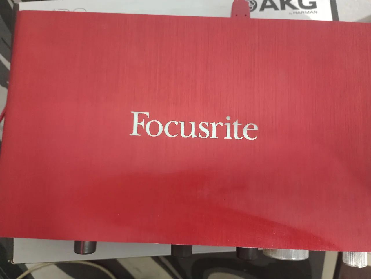 Interface de Áudio Focusrite Scarlett 2i4 (2D generation) - Foto 2