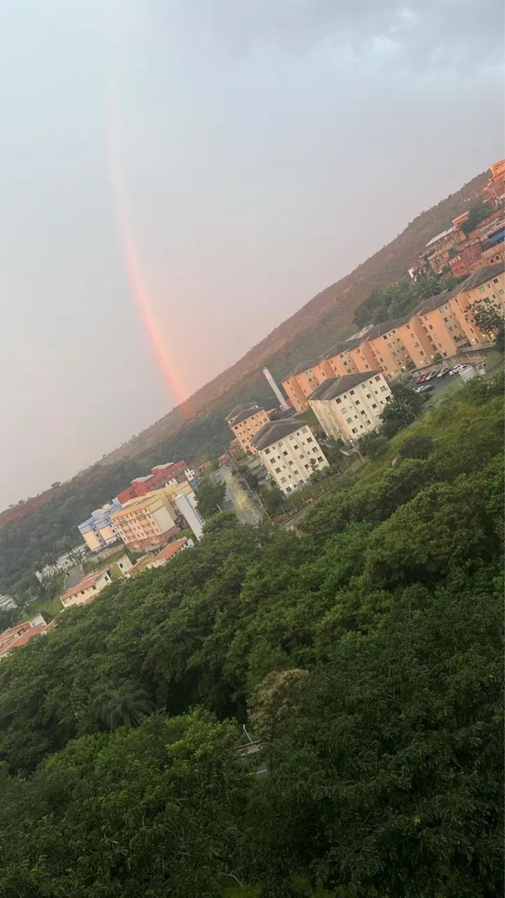 Vendo um apt aqui no granja de Freitas