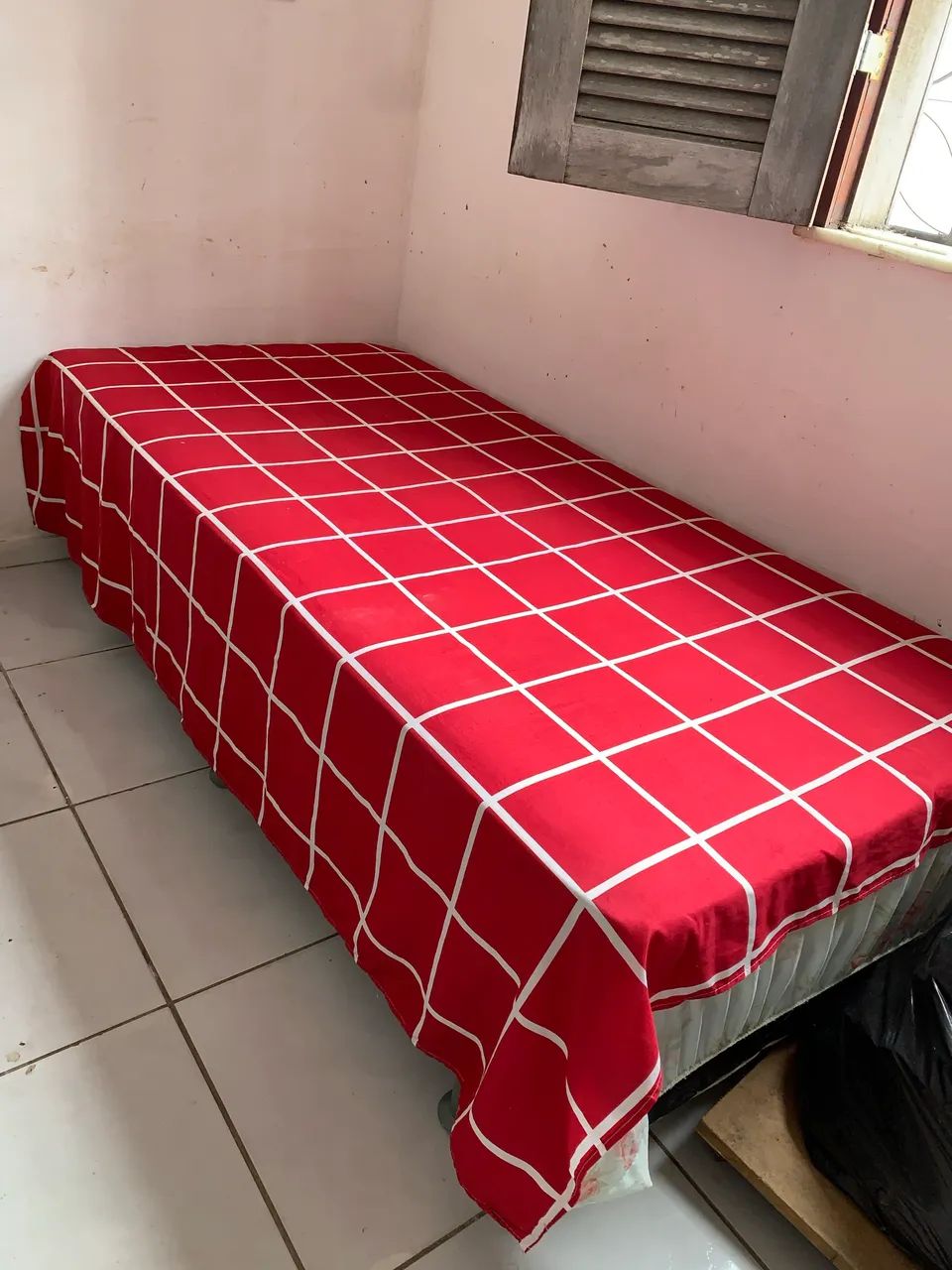 Vendo cama box solteiro  - Foto 4