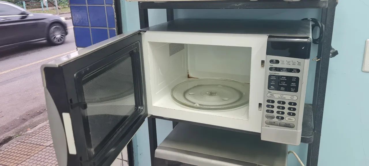 Microondas Electrolux inox - Foto 4
