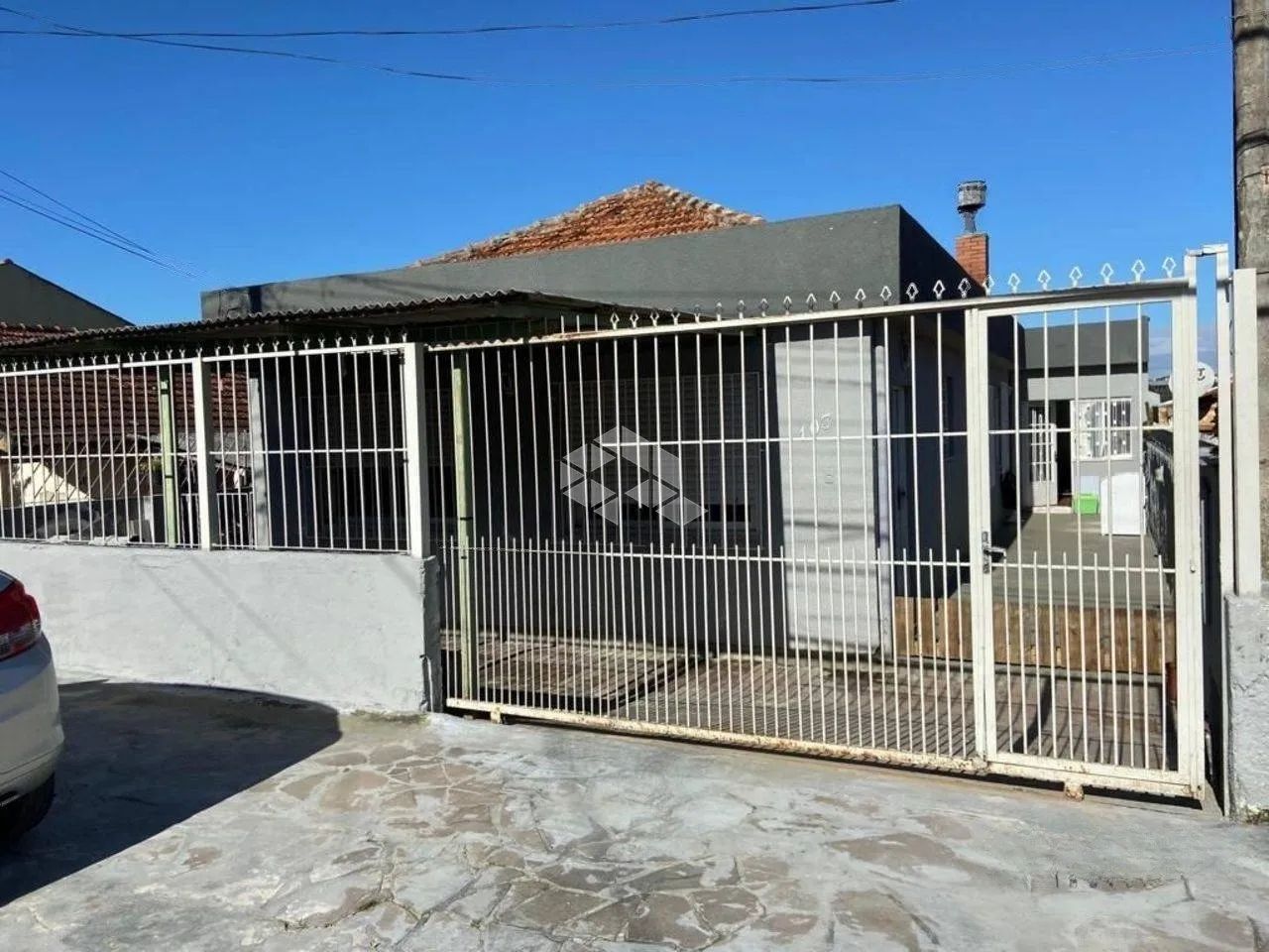 Casa 3d com suíte e 2 vagas - Foto 2