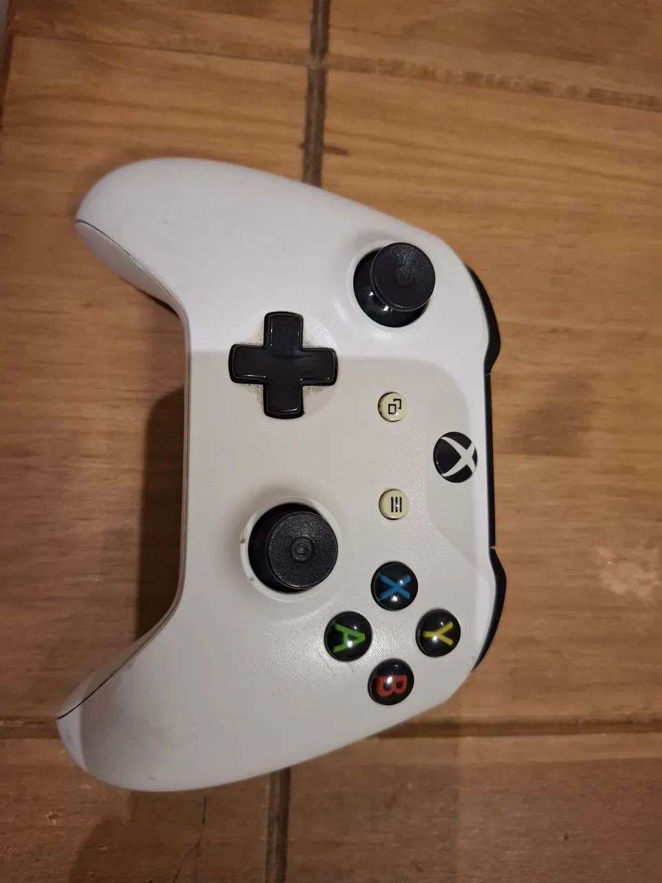 Controle Xbox one com defeito