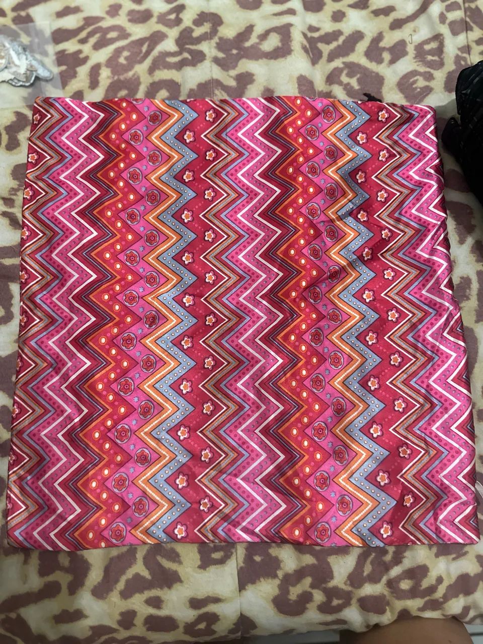 Capa de almofada rosa 