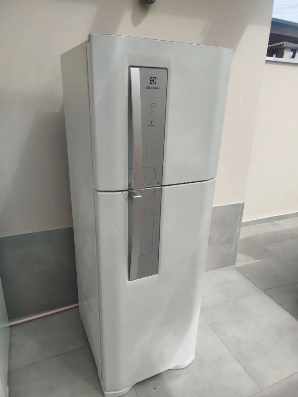 ? Geladeira Electrolux funcionando perfeitamente com garantia ?