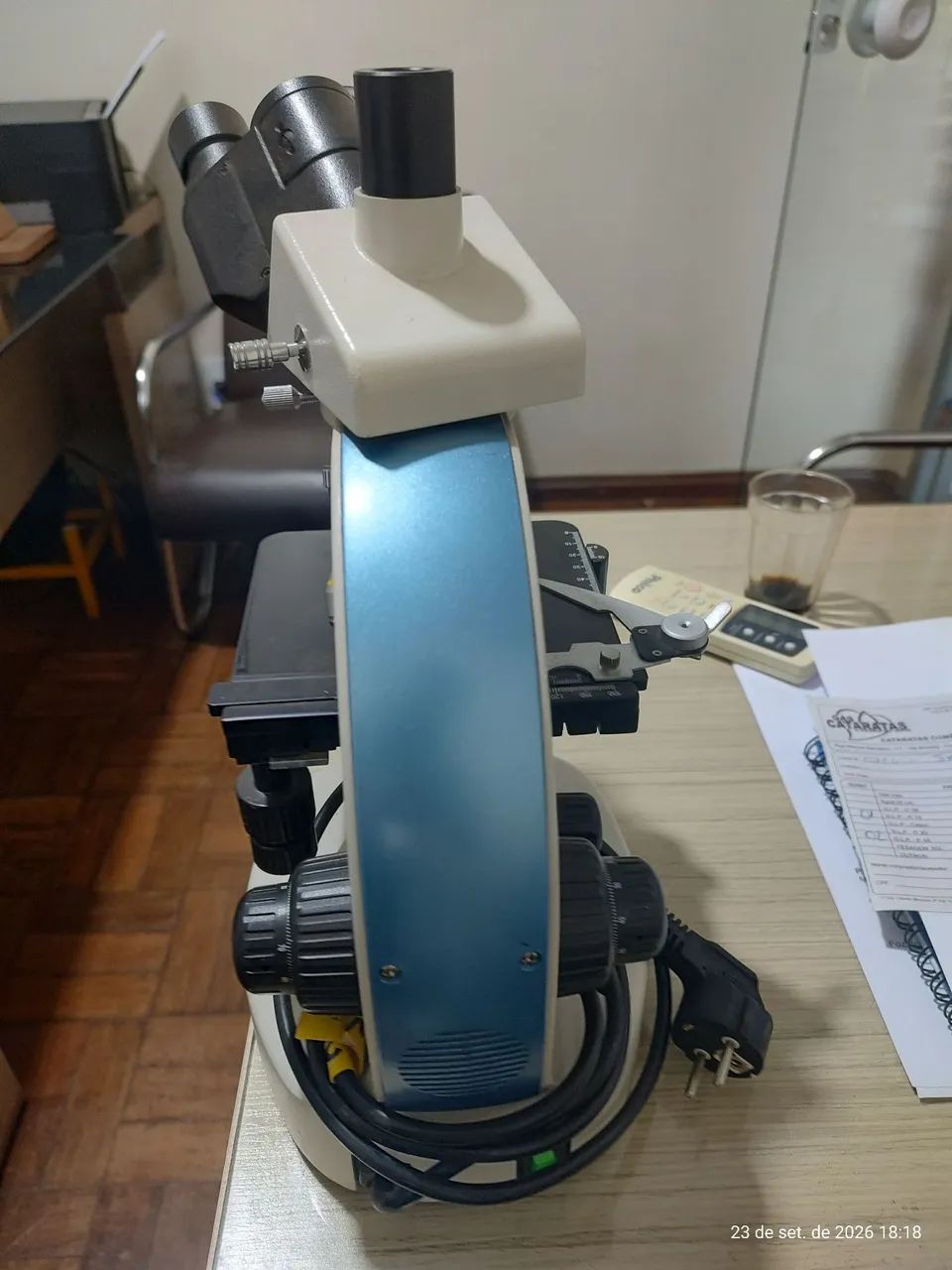 MICROSCÓPIO BINOCULAR - USADO - Foto 2