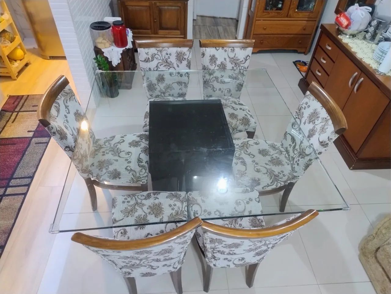 Mesa com cadeiras  - Foto 2