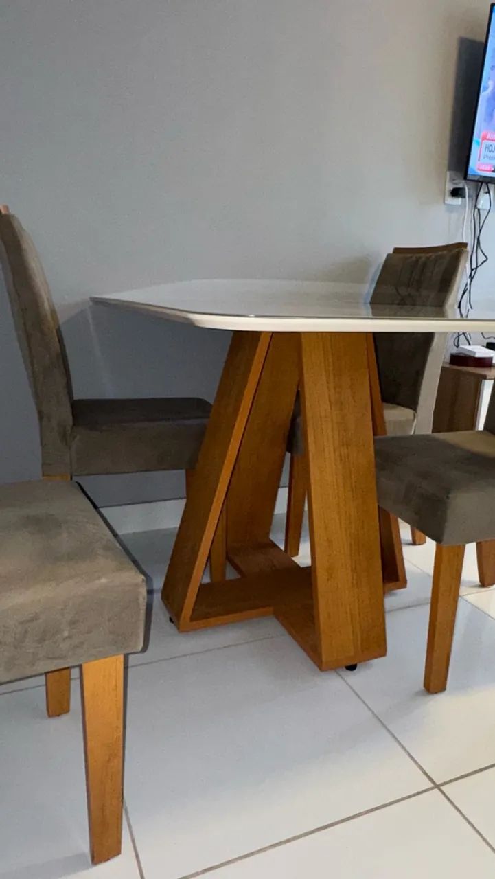 Mesa de jantar tampo de vidro 4 cadeiras  - Foto 3