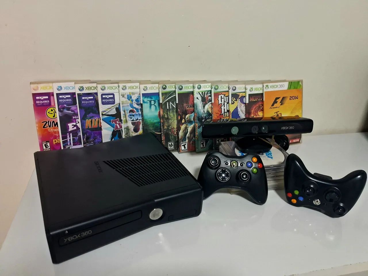 Xbox 360 Slim com Kinect e Jogos ?