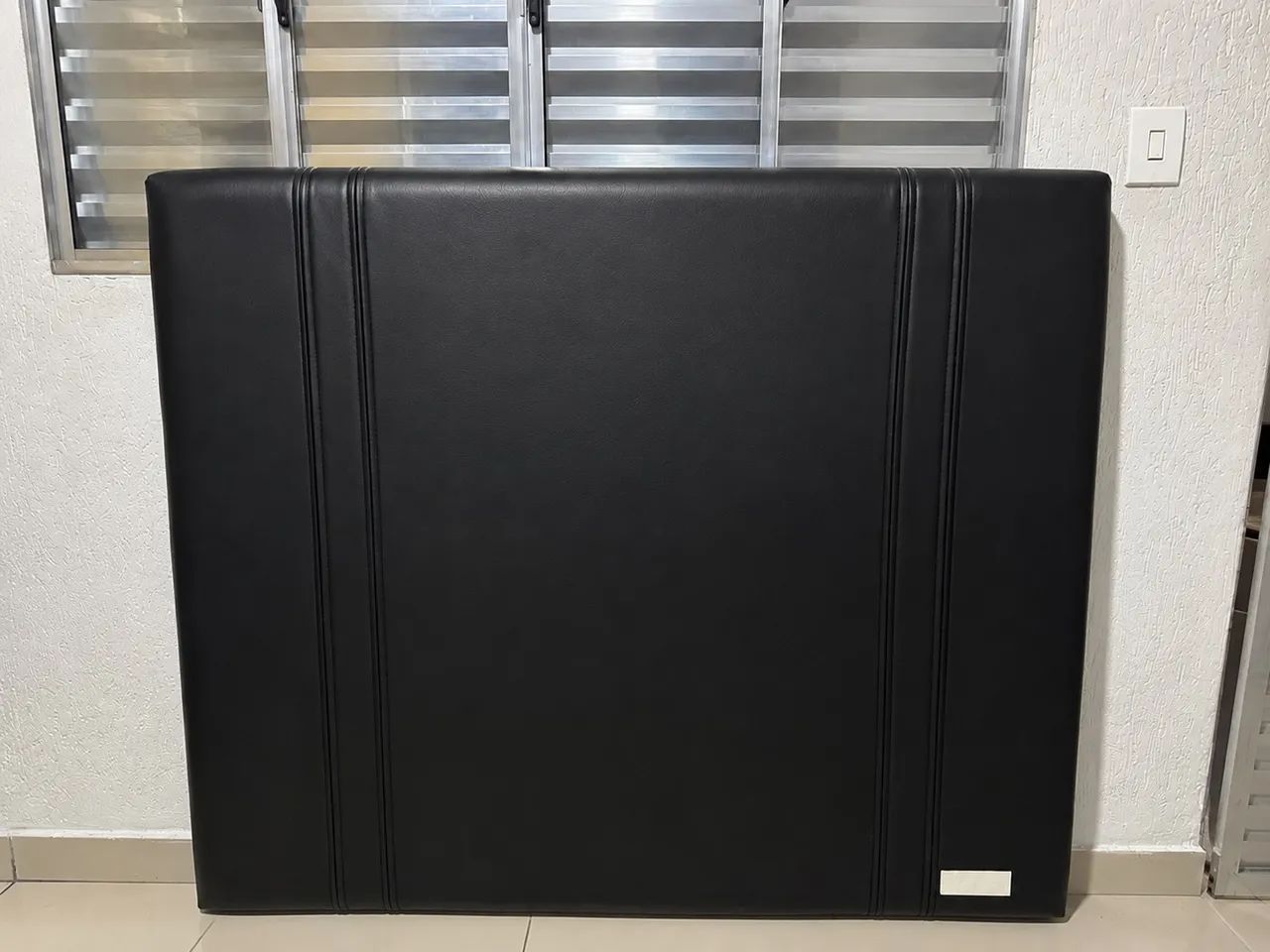 Vendo cama Ortobom, colchão e cabeceira  - Foto 3