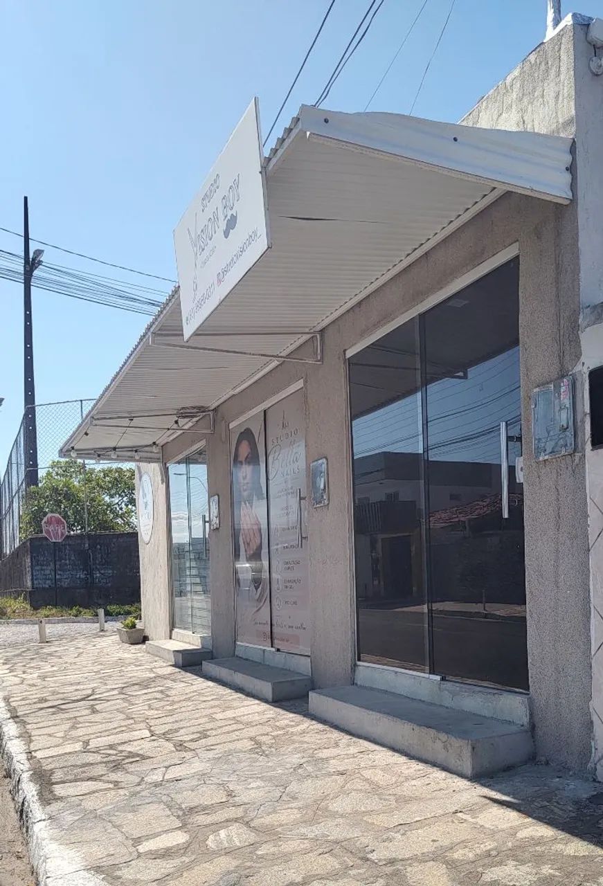 Alugo ponto comercial.