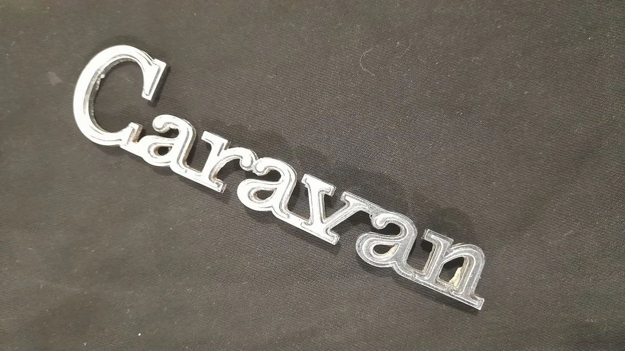 "CARAVAN" Emblema original intacto  - Foto 2