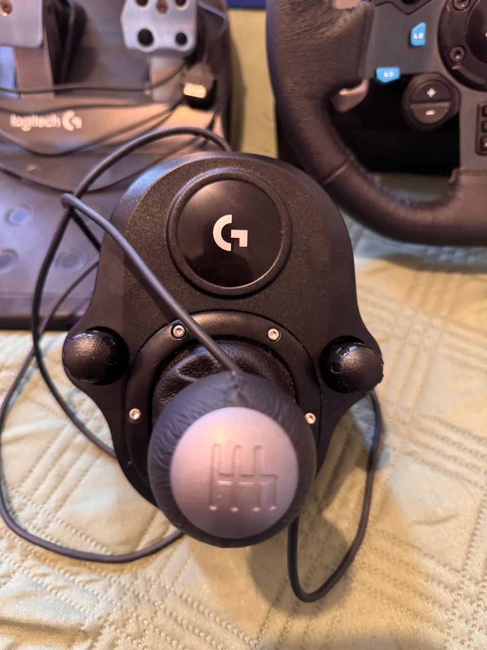 Volante logitech g29 com câmbio manual e pedais - Foto 5