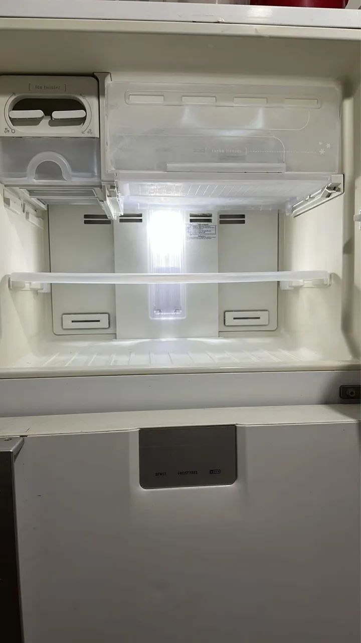 Geladeira Eletrolux  - Foto 2