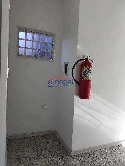 Sala Comercial para Alugar em Jacareí - Foto 4