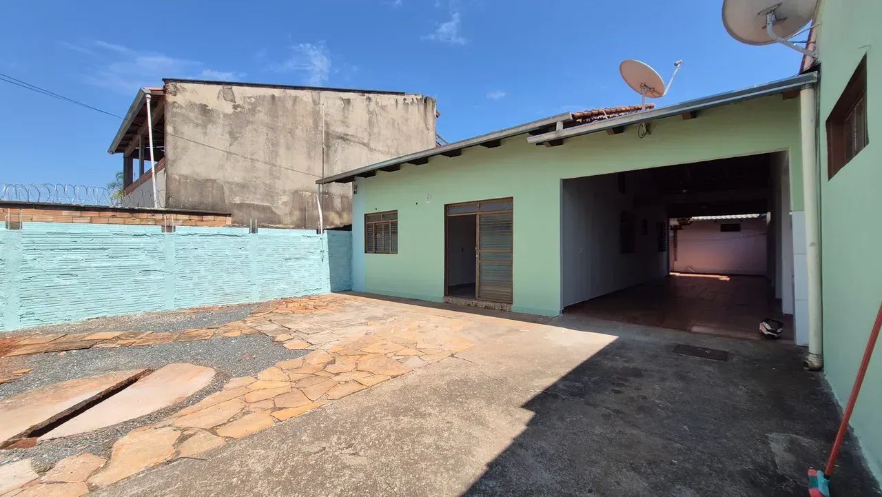CASA PARA LOCAÇÃO, 4/4 1 SUITE !!! - Foto 2