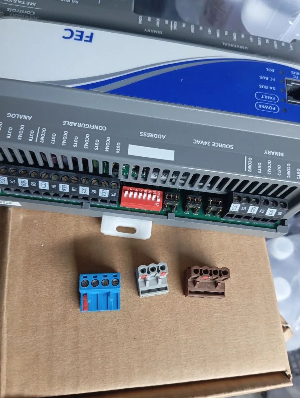 Controlador FEC2611 da Johnson Controls (Metasys). - Foto 2