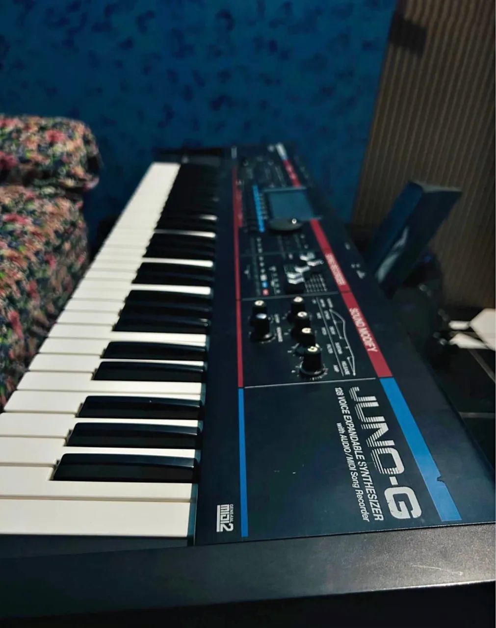 roland juno g