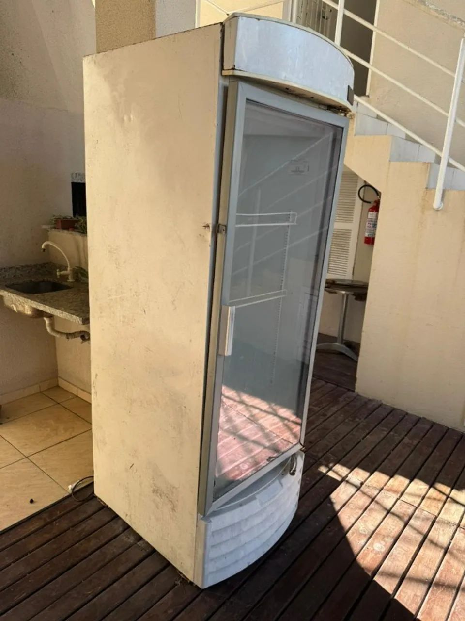 剥製　 Freezer expositor Gelopar GLDF 315 - Gastronomia e Hotelaria