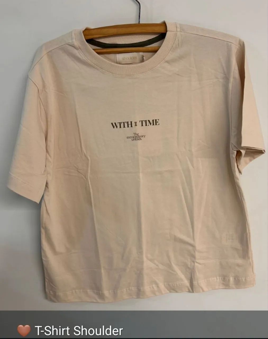 T shirt lindíssima da shoulder 