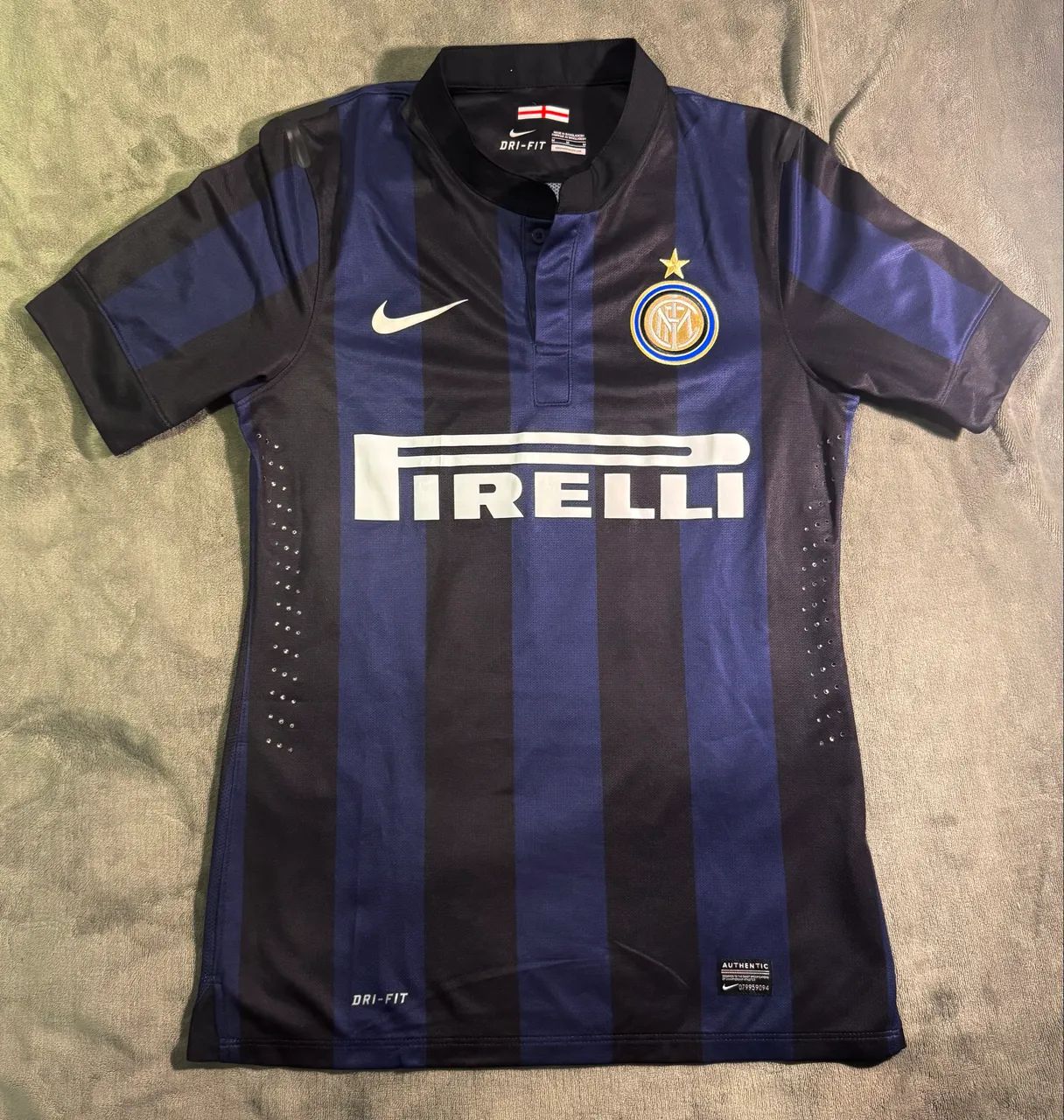 Camisa Inter Milão 2013 - Modelo jogador - Hernanes