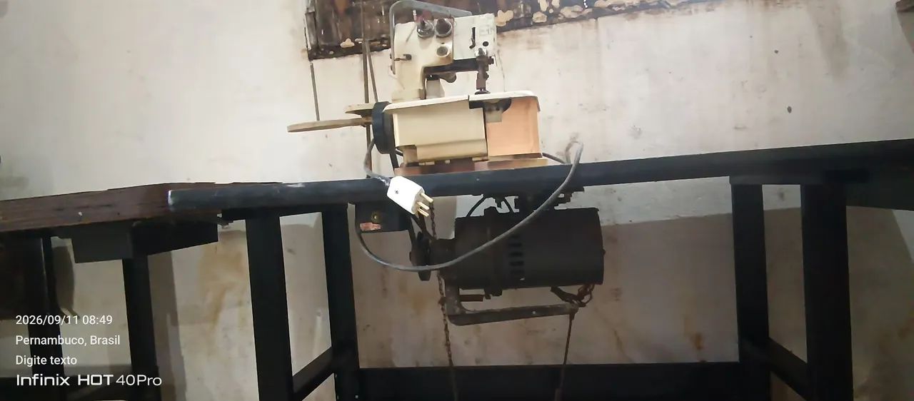 Máquina de costura industrial  - Foto 2