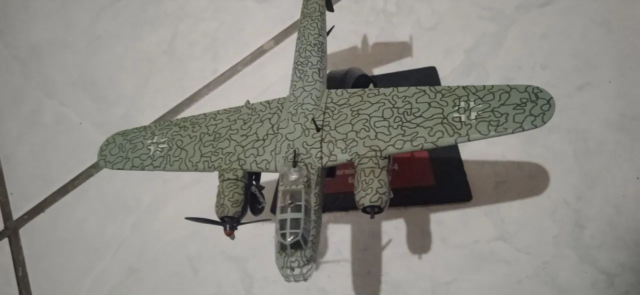 Miniatura avião alemão diecast 2 guerra - Foto 4
