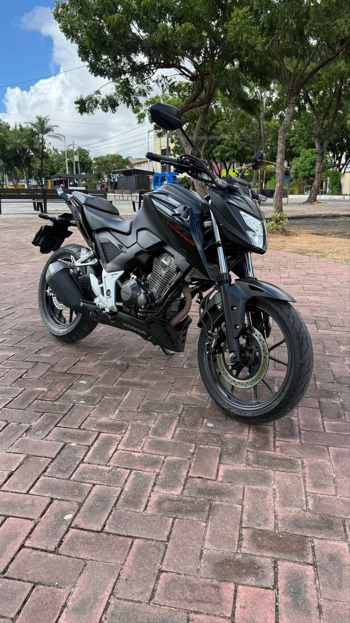 CB 300f 2023