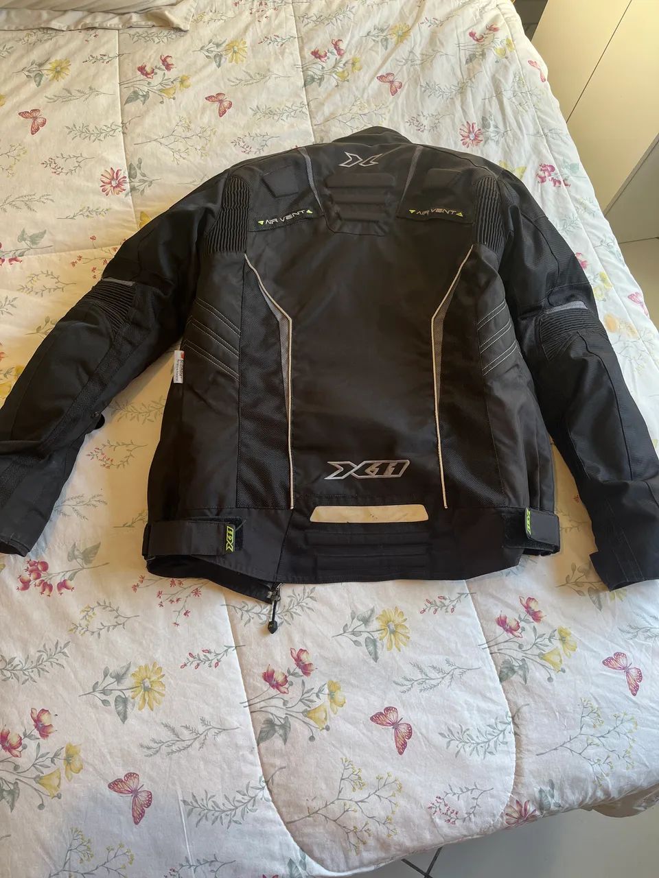 Jaqueta de motociclista feminina