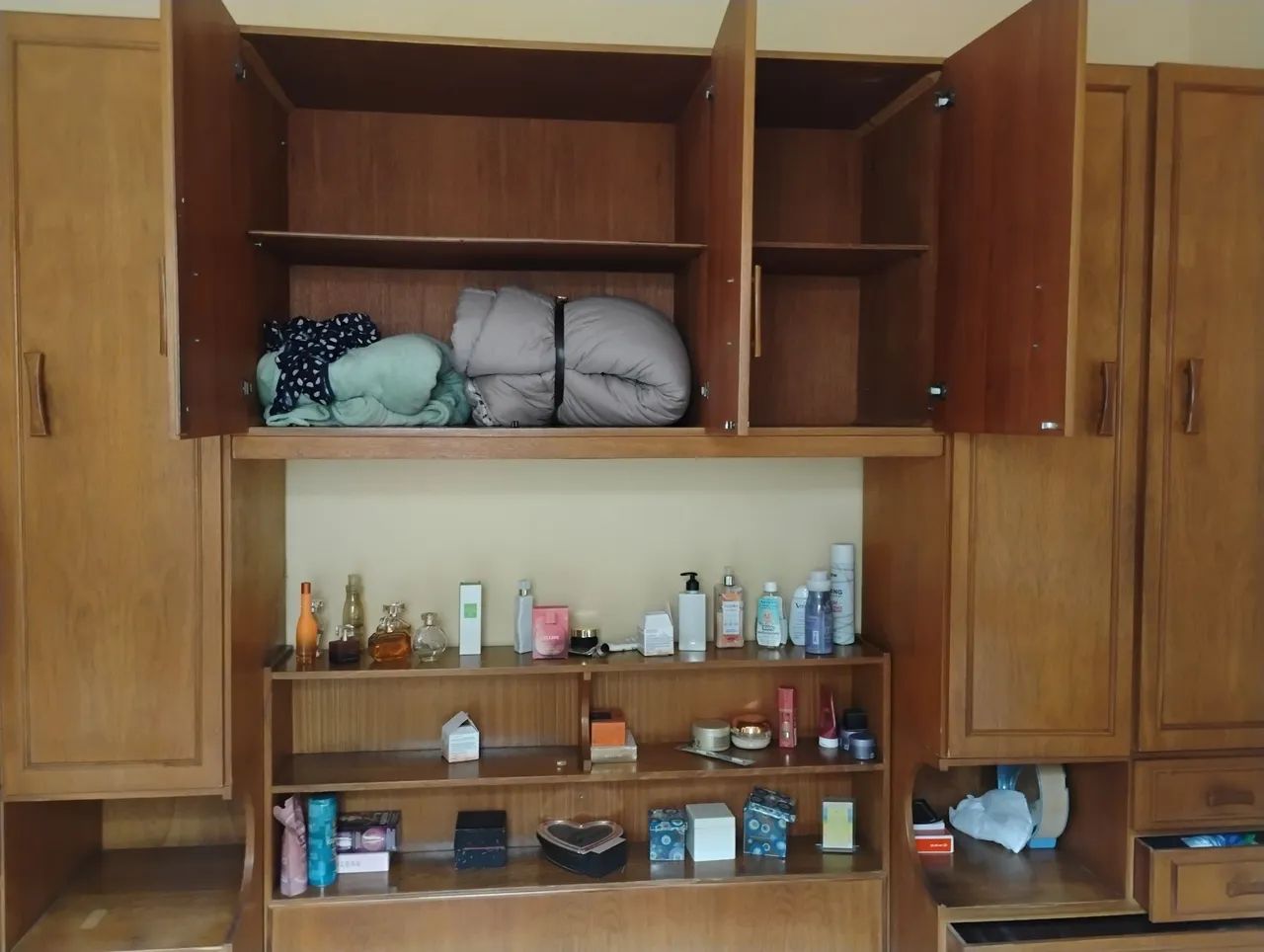 Vende um guarda roupa e uma máquina de lavar - Foto 3