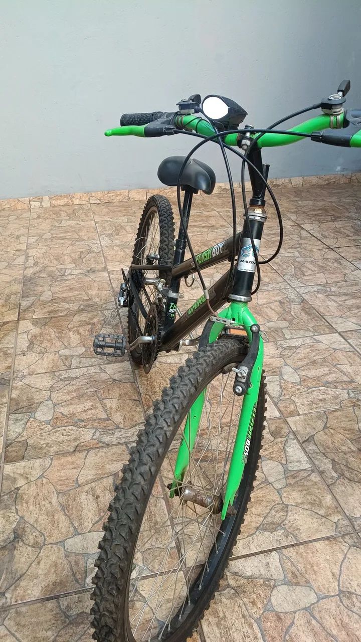 Bicicleta Aro 24 com marcha  - Foto 5