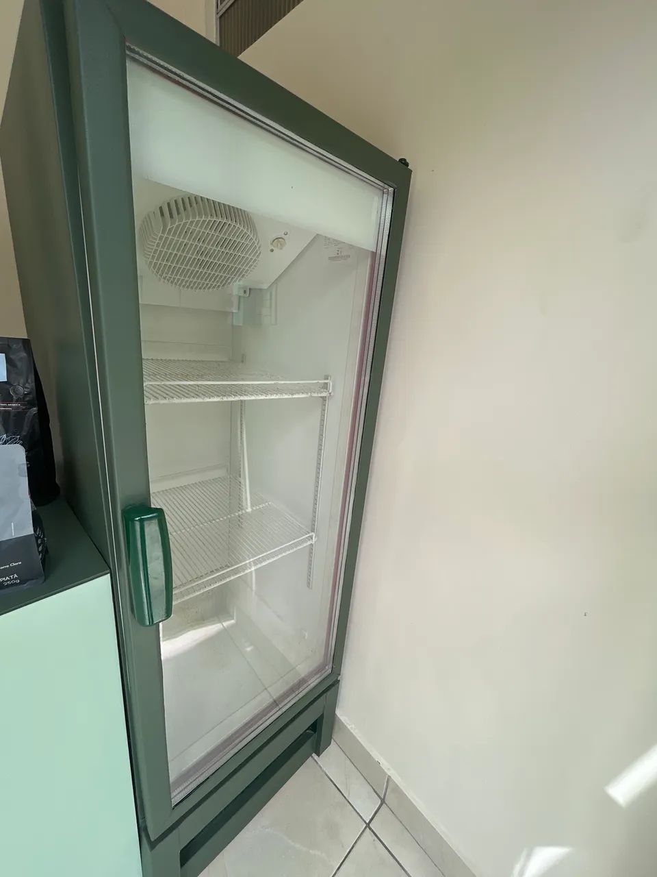 Refrigerador expositor 