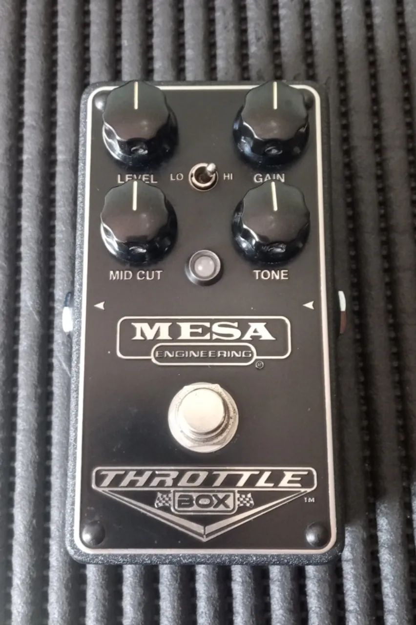 PEDAL AMERICANO MESA BOOGIE THROTLE BOX DISTORÇÃO EXCELENTE