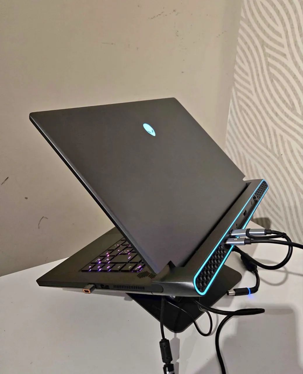 Notebook gamer alienware m15 r6 i7 11.800h 16gb ram - Foto 3
