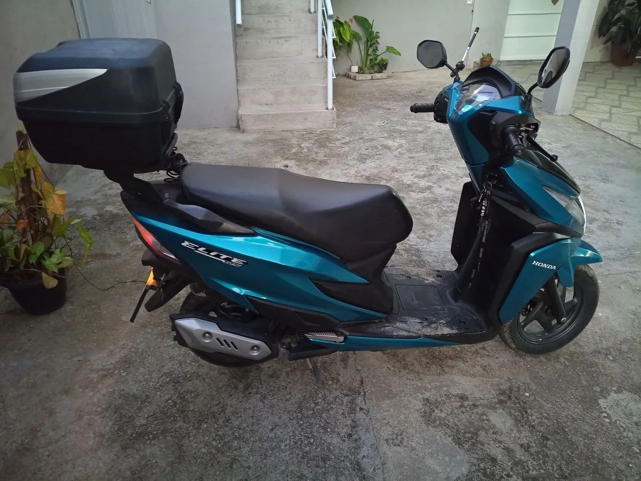 Honda elite 125 ótima pra quem busca economia e conforto  - Foto 3
