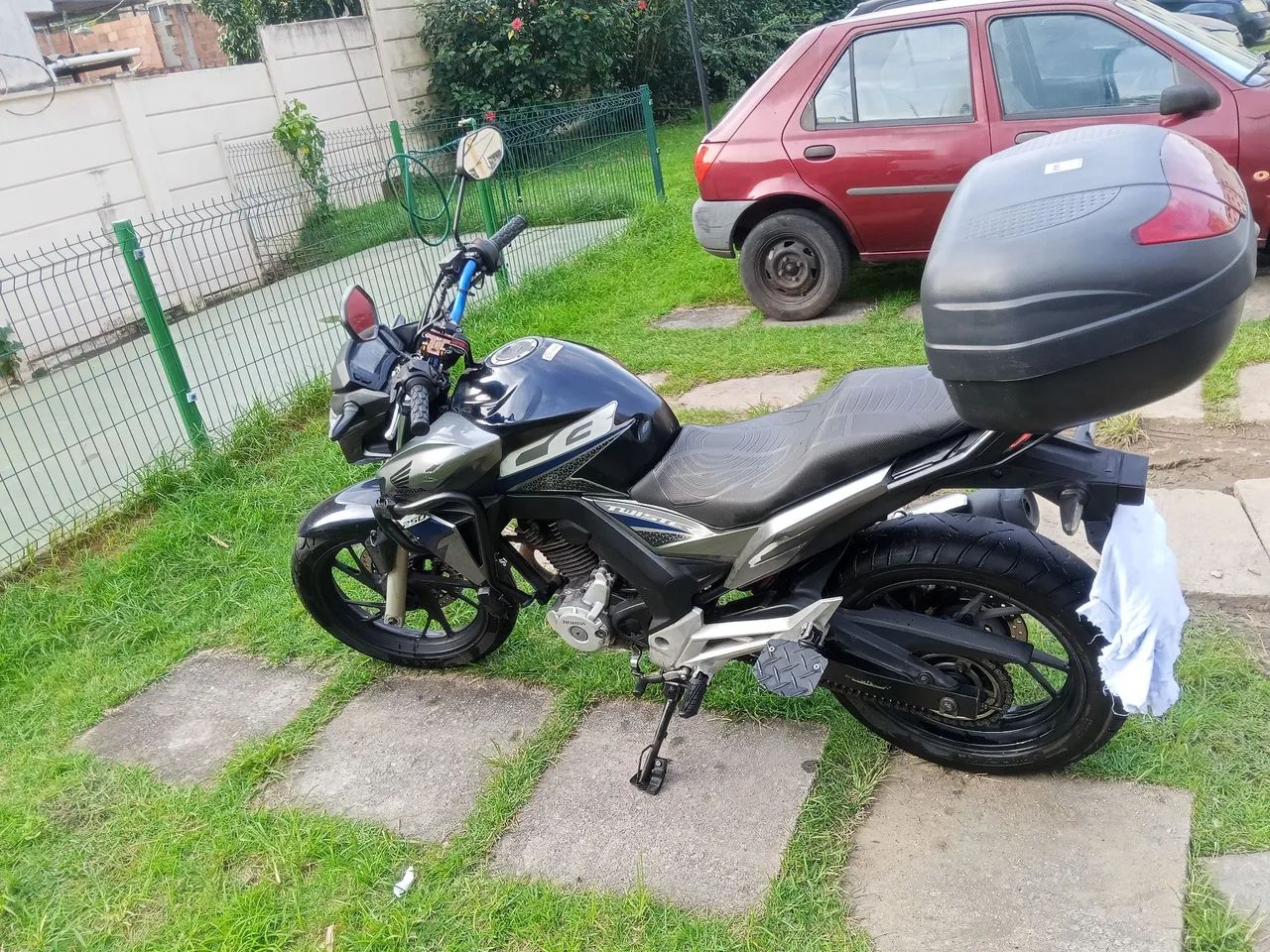 Cb 250 TwisteF 