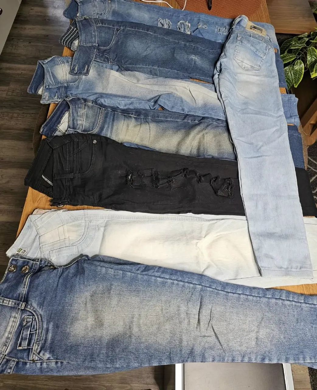 8 calças Jeans femininas desapego - Foto 2